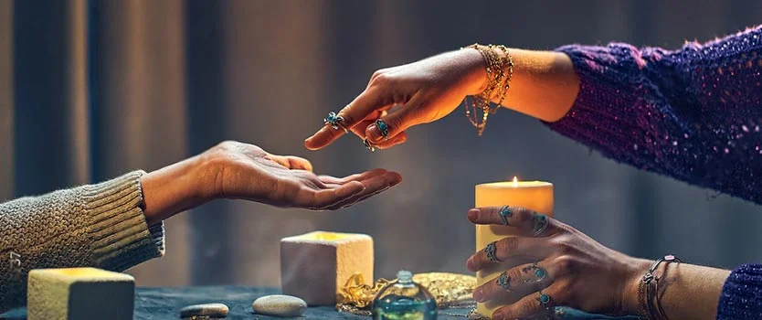 Broken Heart Line in the Palm meaning: Astrology Explains